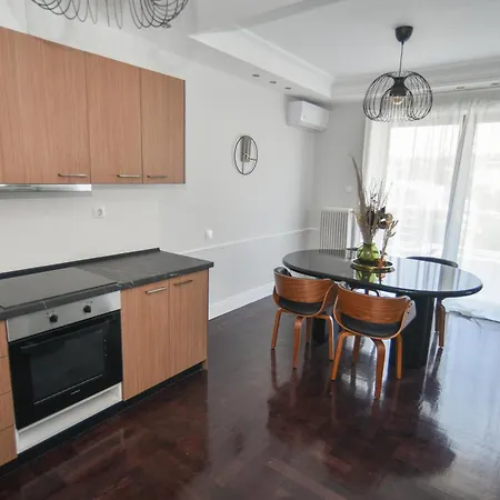 Black And White 6 Lejlighed Thessaloníki